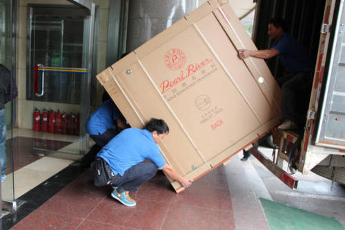 句容钢琴贵重工艺品无忧运